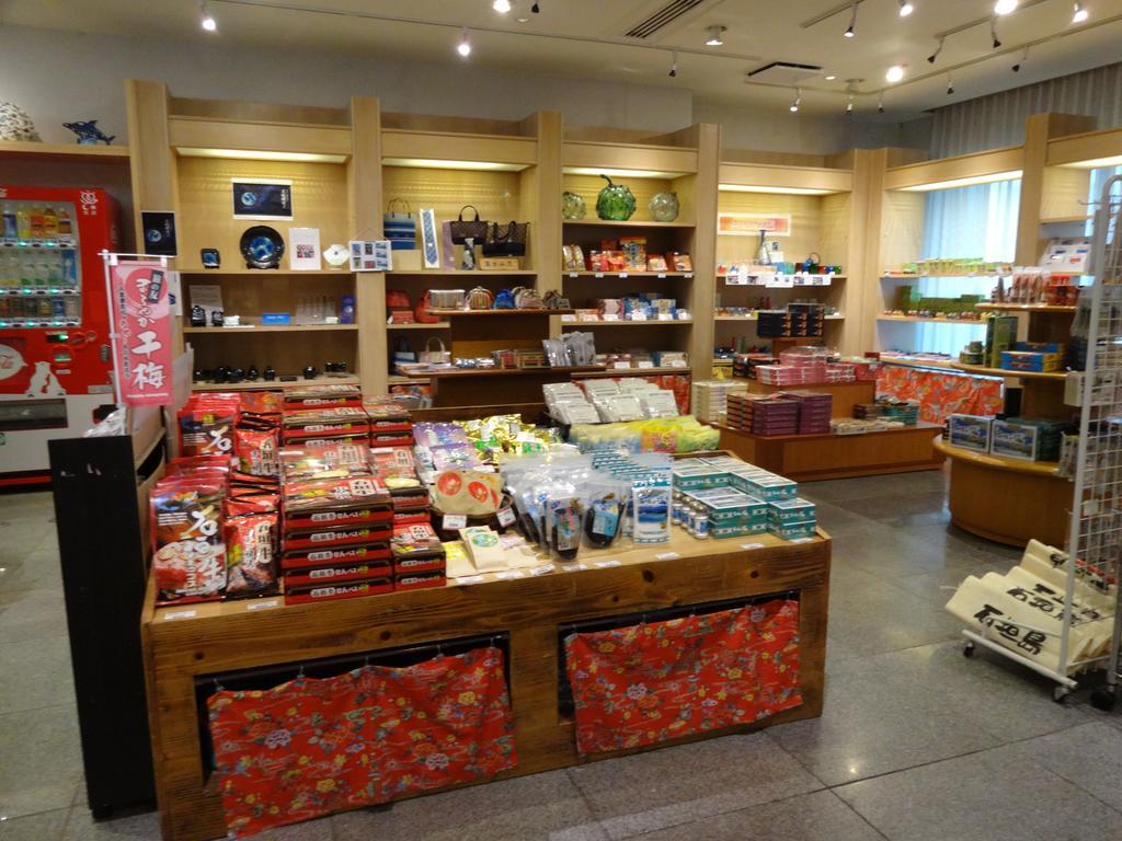 Hotel Granview Ishigaki Ishigaki  Екстериор снимка